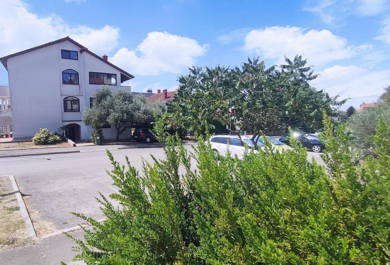 Amelie Apartments Πόρετς Εξωτερικό φωτογραφία